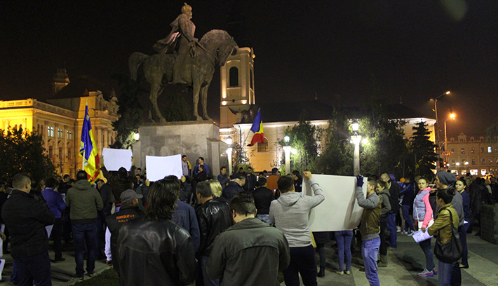 Ponta ellen tüntettek Nagyváradon