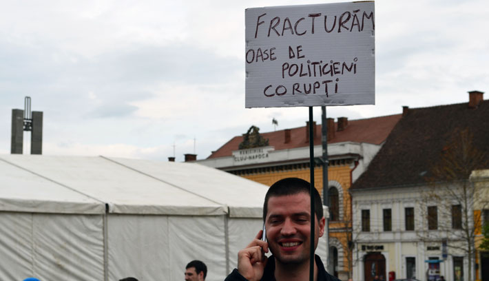 palagázas tüntetés Kolozsvár Főterén