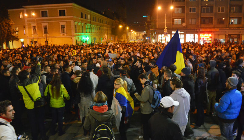 Rendszerkritikus tüntetés Kolozsváron