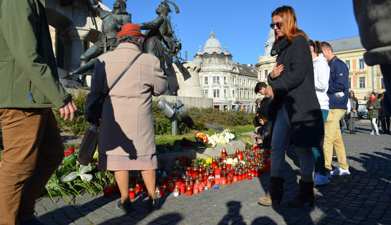 Emlékezés a bukaresti tűzvész áldozataira